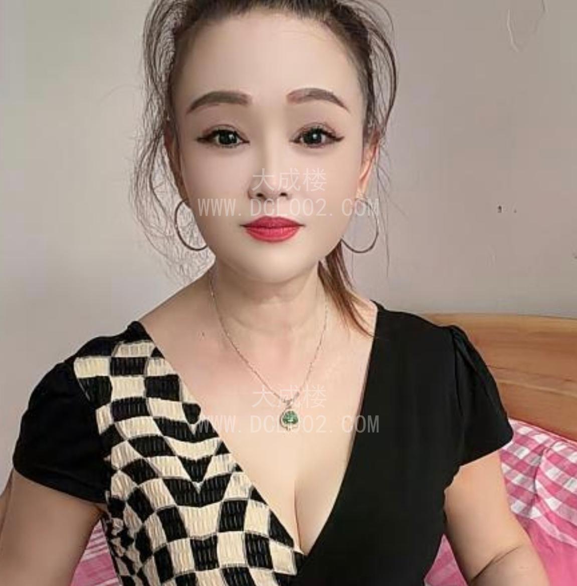 越秀实惠泄火熟女