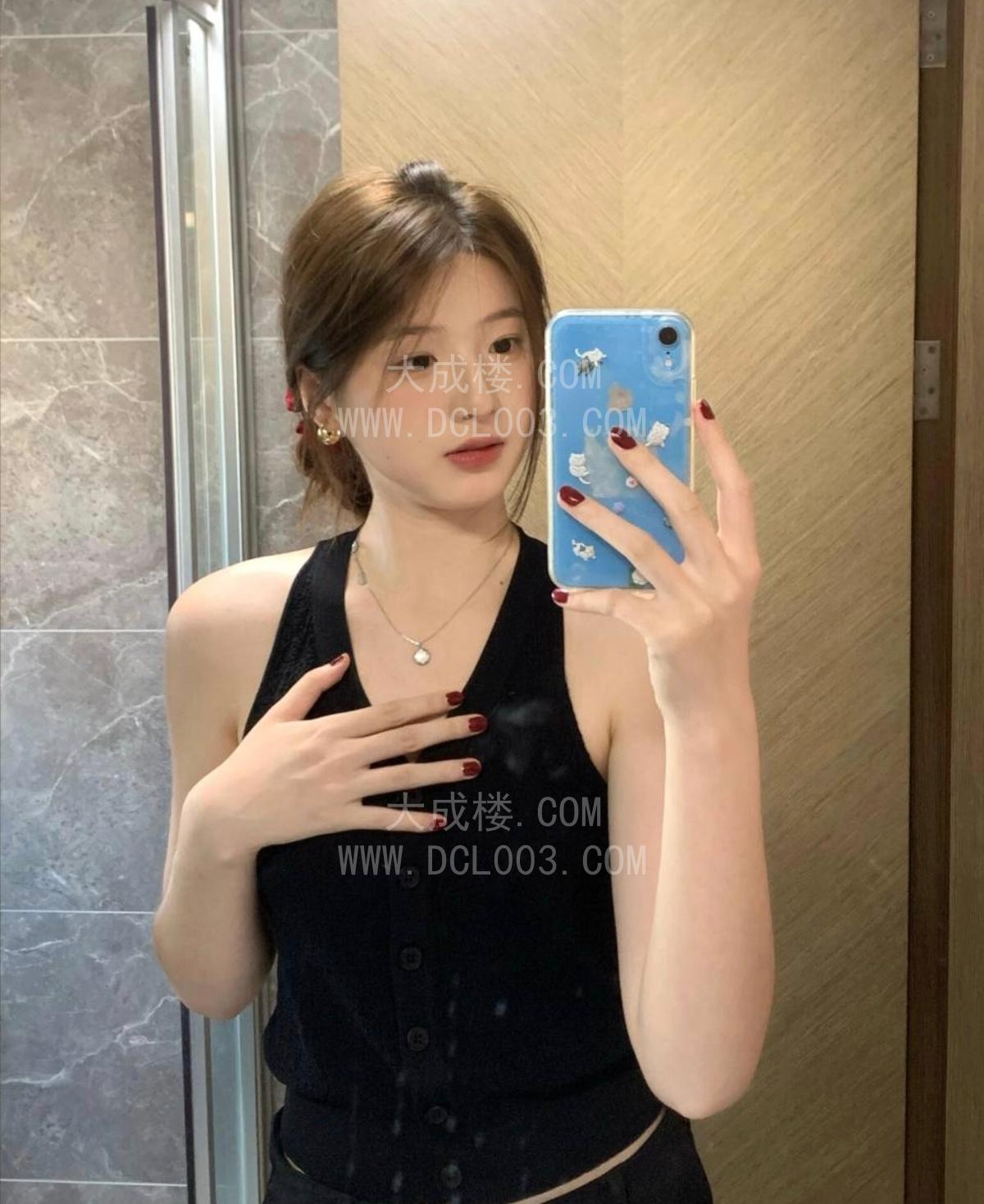 东丽风骚性感小姐姐