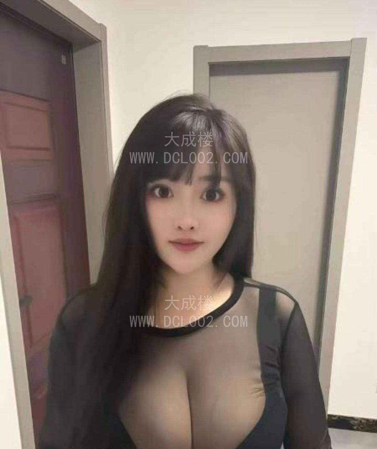 杭州上城天然大奶兔兔