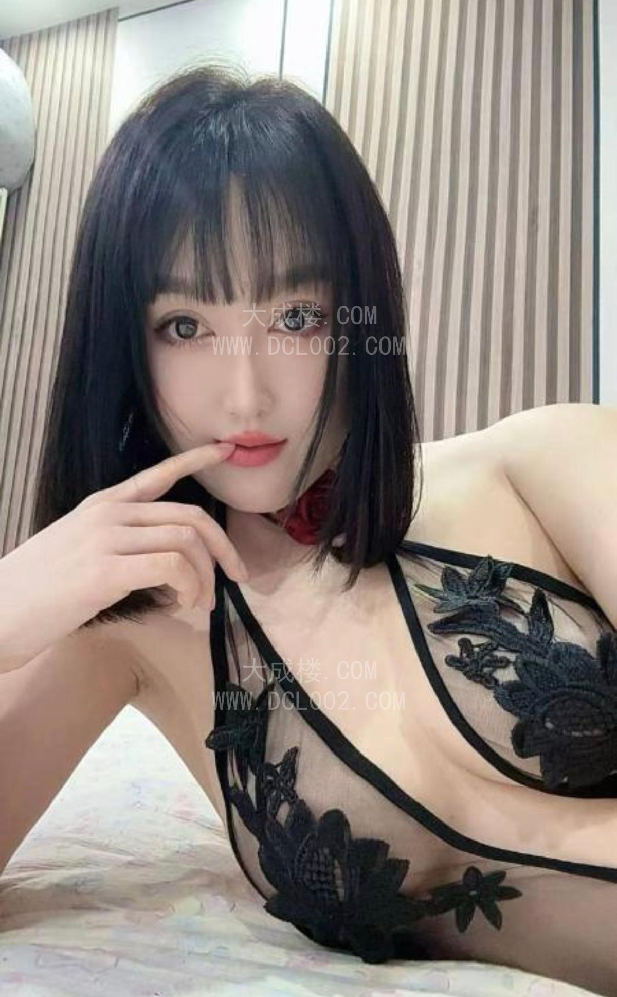 浦东妩媚一字马欣悦