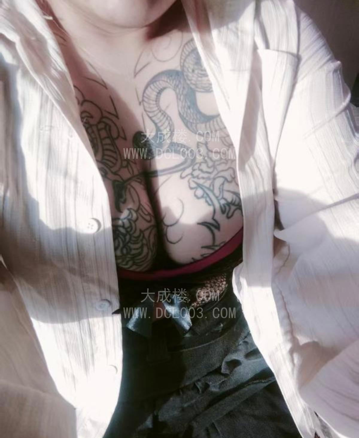 沈阳于洪纹身妹妹
