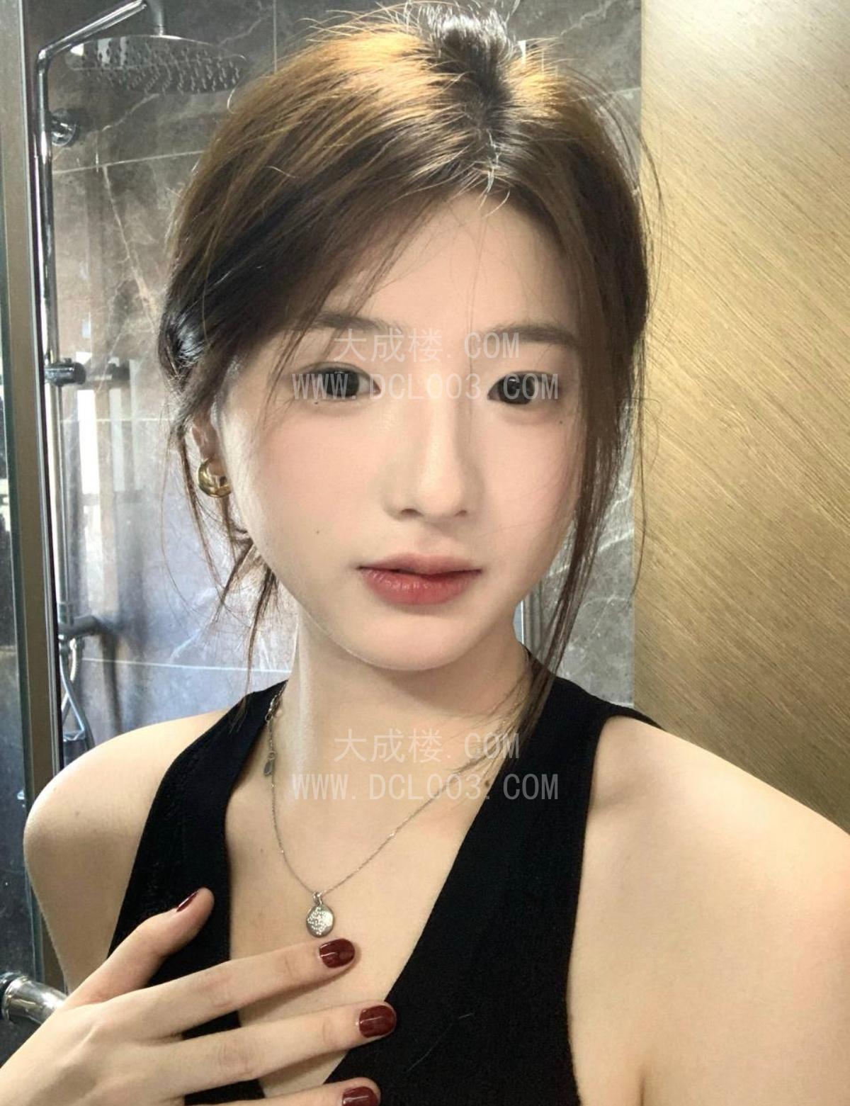 东丽风骚性感小姐姐